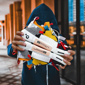 حذاء جري رجالي يسمح بالتهوية ، حذاء رياضي مصمم ، حذاء رياضي ناعم ، حذاء رجالي خارجي ، عالي الجودة ، مقاس كبير 35-47